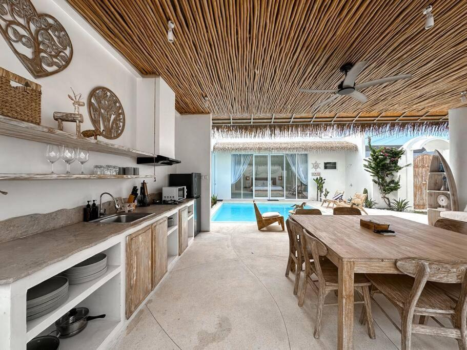 Fresh Tropical Boni 3br/privatepool&wifi विला Uluwatu (Bali)